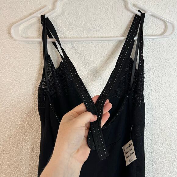 St. John. Evening Embellished Floral Knit Evening Dress Womens Size 6 NWT NEW - Picture 6 of 16